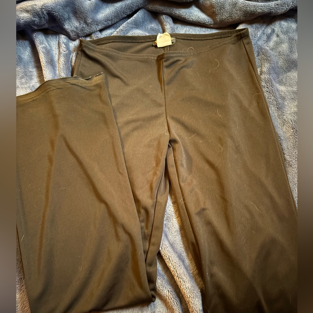 Sleek Black Leggings